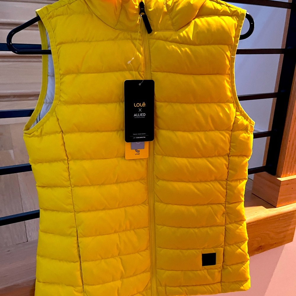 NWT LOLE puffy vest, women’s xs